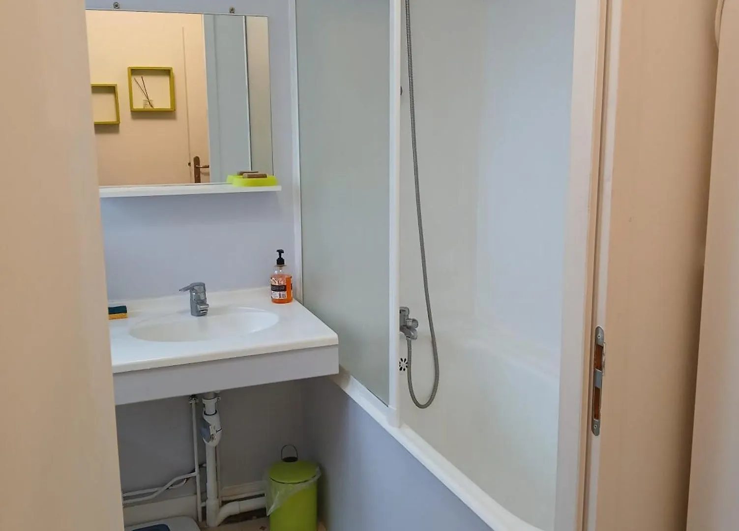 Homestay Le Courteline Apartment Castres  France